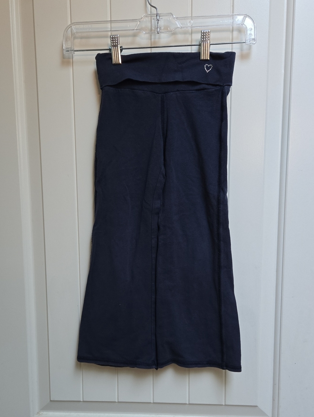 Gap Kids Fold-Over Waist Flare Sweat Pants in Navy with Heart Accent XS